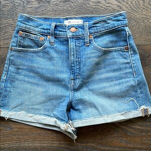 Madewell Denim High-Rise Shorts Size 25